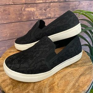 Lane Bryant Lace Slip On Sneaker Size 8